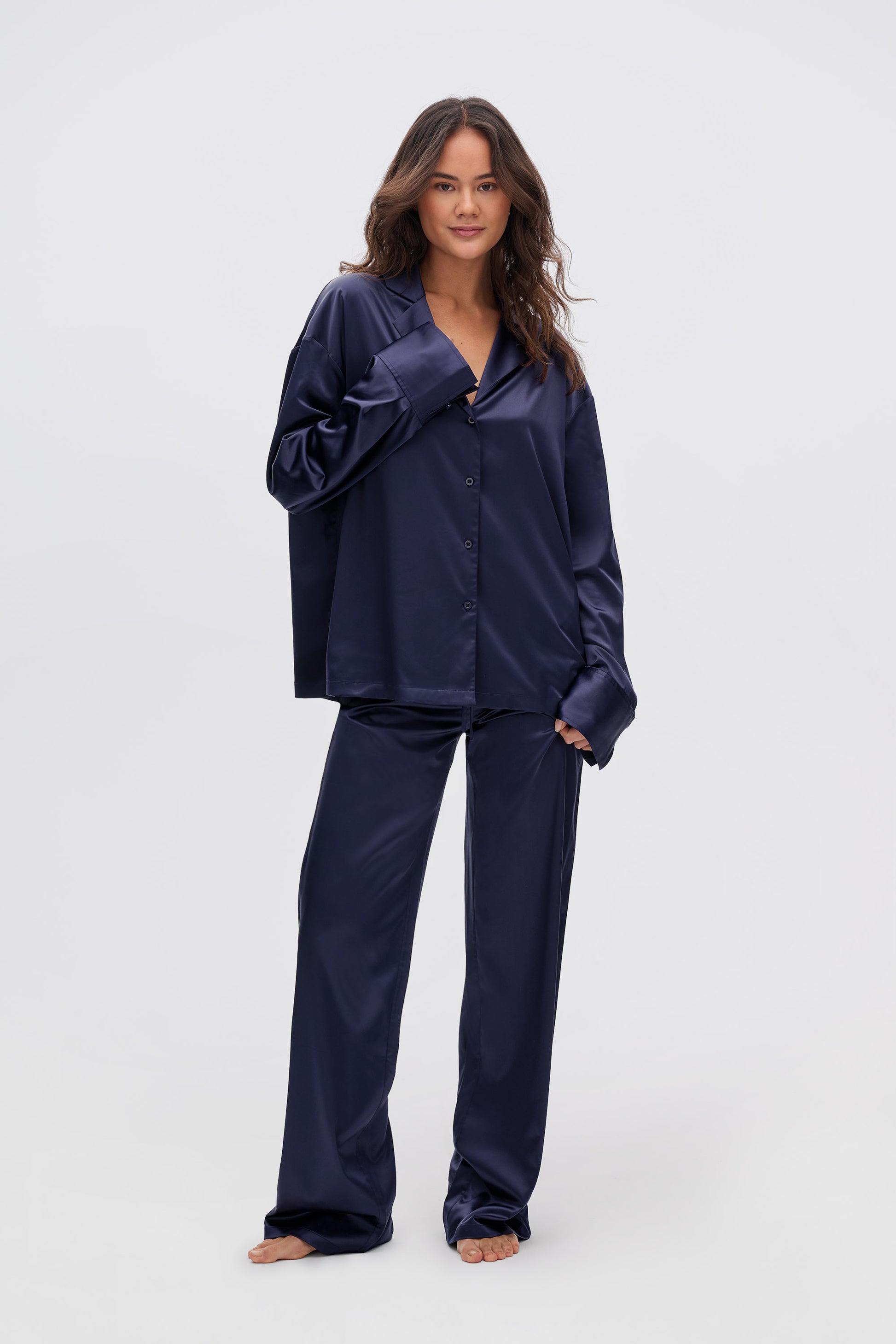 Relaxed fit satin shirt
